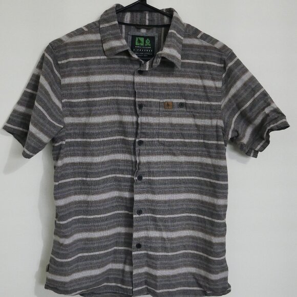 HippyTree - Men's Medium Striped Short Sleeve Button Up Shirt - Picture 1 of 3